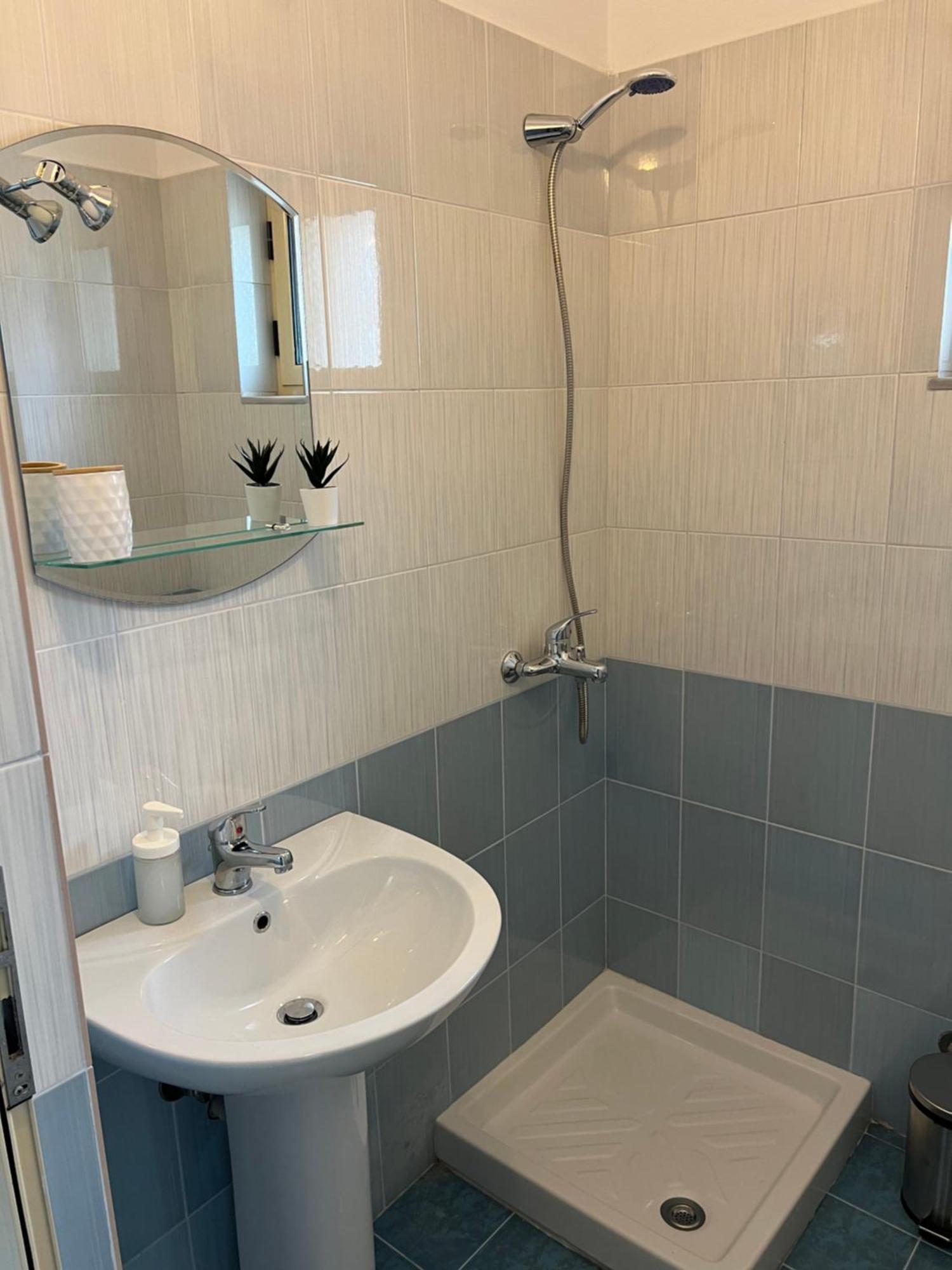 Helios Rooms Саранда Екстер'єр фото