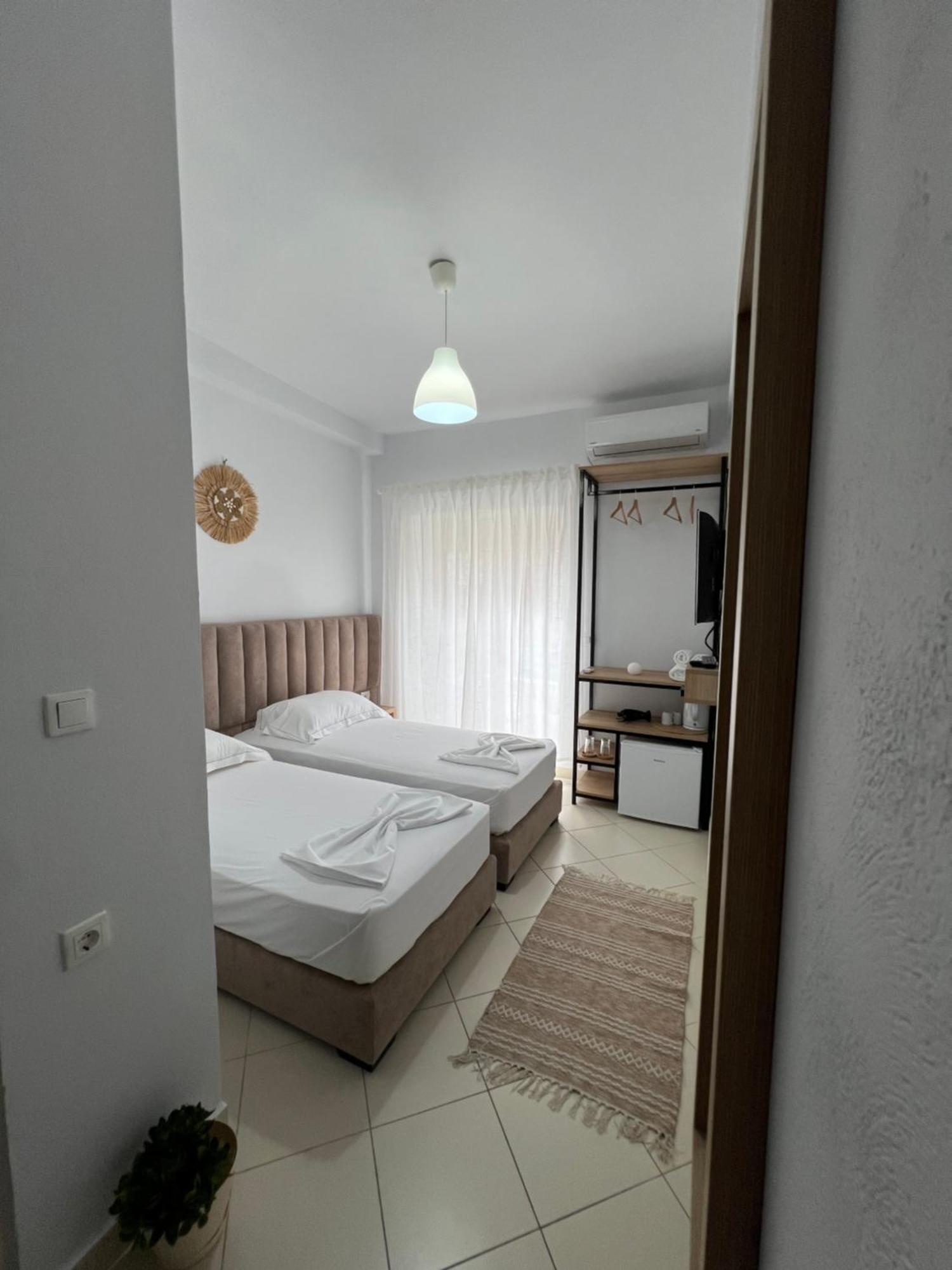 Helios Rooms Саранда Екстер'єр фото